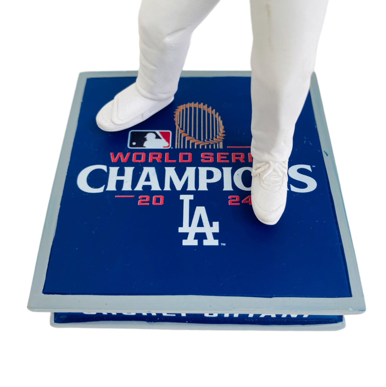 FOCO SHOHEI OHTANI 2024 WORLD SERIES CHAMPIONS ボブルヘッド 約9.5インチ (SQUARE BASE BIGHEAD)