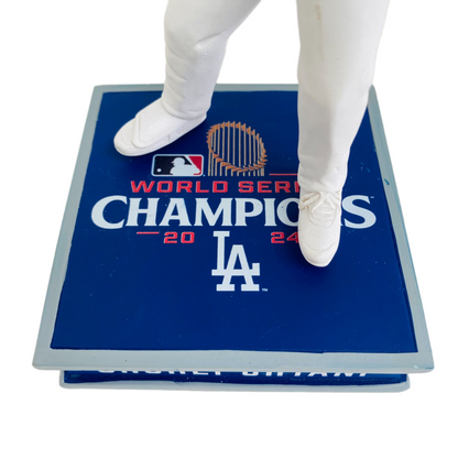 FOCO SHOHEI OHTANI 2024 WORLD SERIES CHAMPIONS ボブルヘッド 約9.5インチ (SQUARE BASE BIGHEAD)